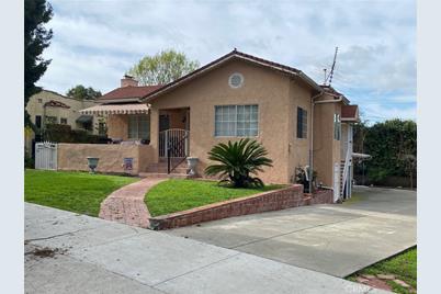 1265 Oakridge Dr #A, Glendale, CA 91205 - MLS GD23008521 - Coldwell Banker