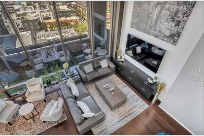 1100 Wilshire Boulevard #1701, Los Angeles, CA 90017 - Photo 1