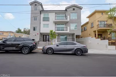 10218 Fernglen #202, Tujunga, CA 91042 - Photo 1