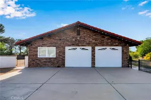 18343 Cocopah Ct, Apple Valley, CA 92307 - Photo 1