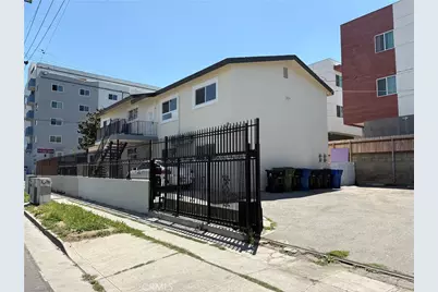 1103 S Hobart Boulevard #2, Los Angeles, CA 90006 - Photo 1