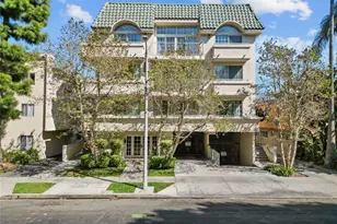 4348 Mammoth Ave, Sherman Oaks, CA 91423 - Photo 1