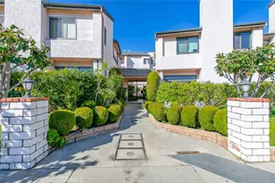 11911 Magnolia Blvd, Valley Village, CA 91607 - Photo 1