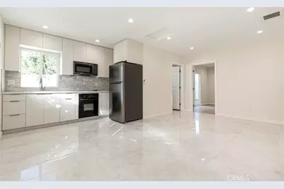 7209 Dos Rios Circle, Tujunga, CA 91042 - Photo 1