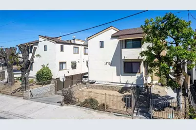 14715 Saticoy Street #13, Van Nuys, CA 91405 - Photo 1