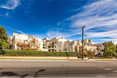 2905 Montrose Avenue #609, Glendale, CA 91214 - Photo 1