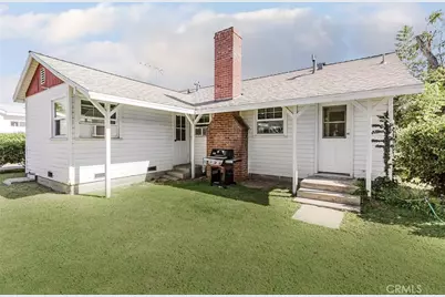 7625 Bellaire Avenue, North Hollywood, CA 91605 - Photo 1