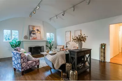 254 S Berkeley Ave, Pasadena, CA 91107 - Photo 1