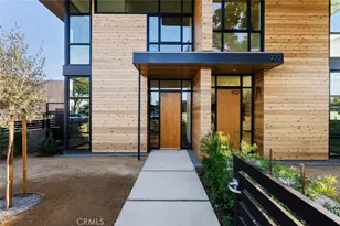 922 W Clark Ave, Burbank, CA 91506 - Photo 1