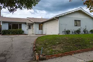 9825 Tujunga Canyon Pl, Tujunga, CA 91042 - Photo 1