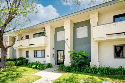 16226 Vanowen Street #211, Van Nuys, CA 91406 - Photo 1