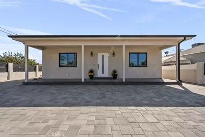 11200 Saticoy Street, Los Angeles, CA 91352 - Photo 1