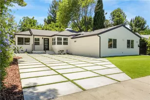 19120 Bessemer, Tarzana, CA 91335 - Photo 1