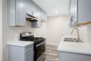 2930 Fairmount Ave, La Crescenta, CA 91214 - Photo 1