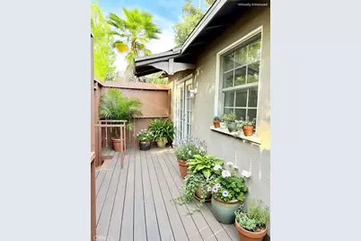 1542 E Woodbury Road, Pasadena, CA 91104 - Photo 1