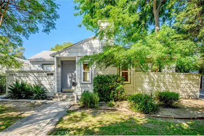 17429 Burbank Boulevard, Encino, CA 91316 - Photo 1