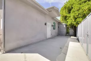 353 N Mariposa, Burbank, CA 91506 - Photo 1