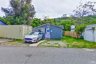 7618 Thousand Oaks, Tujunga, CA 91042 - Photo 1