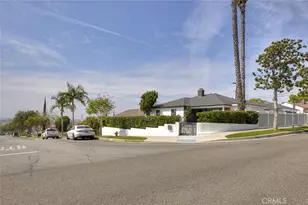 749 Stanford Rd, Burbank, CA 91504 - Photo 1
