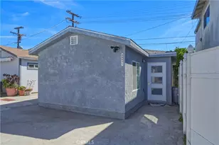5862 Beck Ave #1/2, North Hollywood, CA 91601 - Photo 1