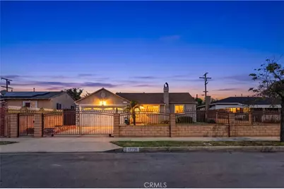 12731 Victory, North Hollywood, CA 91606 - Photo 1
