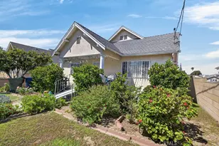 1307 N Kenmore Ave, Los Angeles, CA 90027 - Photo 1
