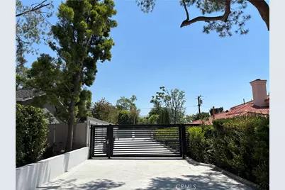 4832 La Canada Boulevard, La Canada Flintridge, CA 91011 - Photo 1