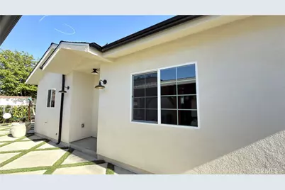 20748 Stagg, Winnetka, CA 91306 - Photo 1