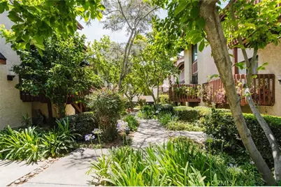 13942 Oxnard Street, Valley Village, CA 91401 - Photo 1