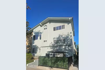 430 E Valencia Avenue #D, Burbank, CA 91501 - Photo 1