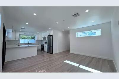 2135 N Brighton St. #101, Burbank, CA 91504 - Photo 1