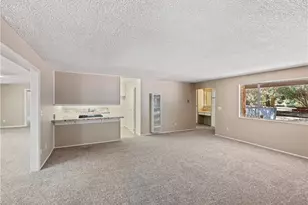 9345 10th Ave, Hesperia, CA 92345 - Photo 2