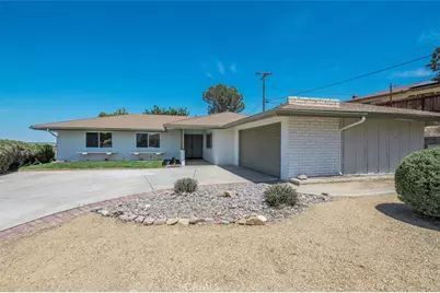 15060 Yaqui Road, Apple Valley, CA 92307 - Photo 1