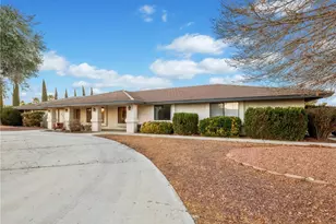 20276 Waco Rd, Apple Valley, CA 92308 - Photo 1