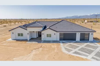 6873 Nyack Road, Phelan, CA 92371 - Photo 1