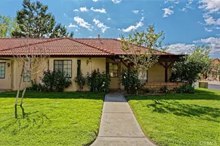 11736 Cottonwood Dr, Apple Valley, CA 92308 - Photo 1