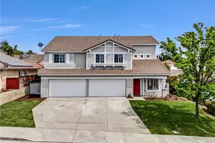 27258 Sierra Madre Dr, Murrieta, CA 92563 - Photo 1