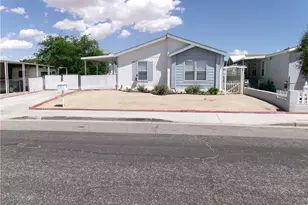 13983 Silver Lake Pl, Victorville, CA 92395 - Photo 1