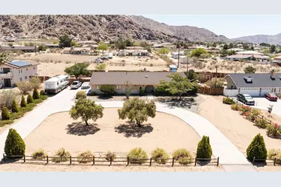 17239 Mesquite Road, Apple Valley, CA 92307 - Photo 1