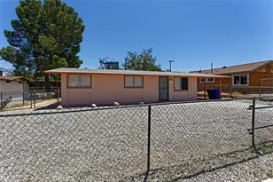 15521 Heartsease Ln, Victorville, CA 92395 - Photo 1