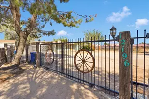 12196 Toltec Dr, Apple Valley, CA 92308 - Photo 1