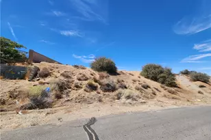 8340 Highland Ct, Oak Hills, CA 92344 - Photo 1