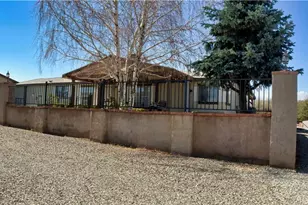 10975 Decker, Oak Hills, CA 92344 - Photo 1