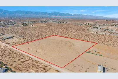 11111 W Johnson Road, Phelan, CA 92371 - Photo 1