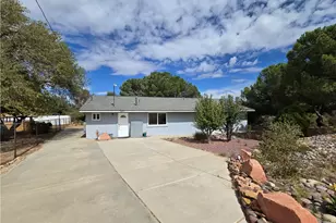 6467 Oak Hill, Oak Hills, CA 92344 - Photo 1