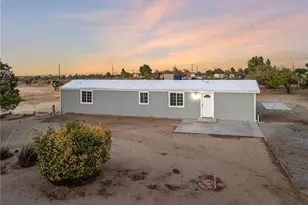 9561 Middleton Rd, Phelan, CA 92371 - Photo 1