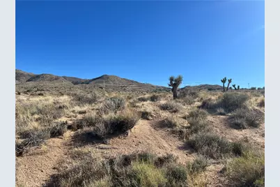 26330 Mountain View Road, Apple Valley, CA 92308 - Photo 1