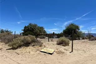 39165 240th St, Palmdale, CA 93591 - Photo 1