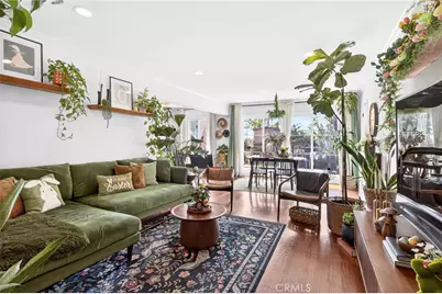 907 E Ocean Boulevard, Long Beach, CA 90802 - Photo 1