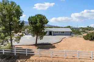 9240 Avalon, Phelan, CA 92371 - Photo 1